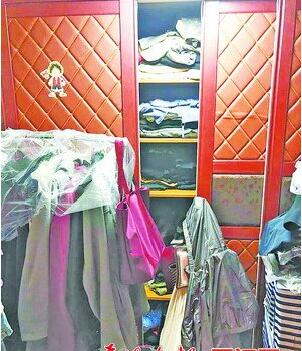 妻子瘋狂網(wǎng)購140萬 丈夫只好賣房還債