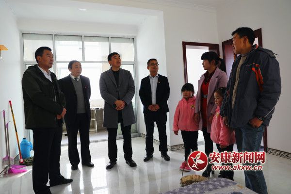 2.(dng)Į(zhn)ؚаwסӣhϵ(lin)(zhn)I(lng)(do)cͷTؚL˽r_meitu_1.j